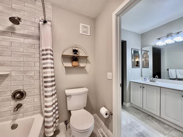 6460 Timbers Court, Mason, OH 45040