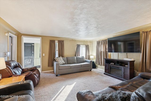 5327 Oldham Drive, Toledo, OH 43613