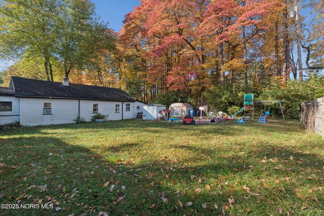 5327 Oldham Drive, Toledo, OH 43613