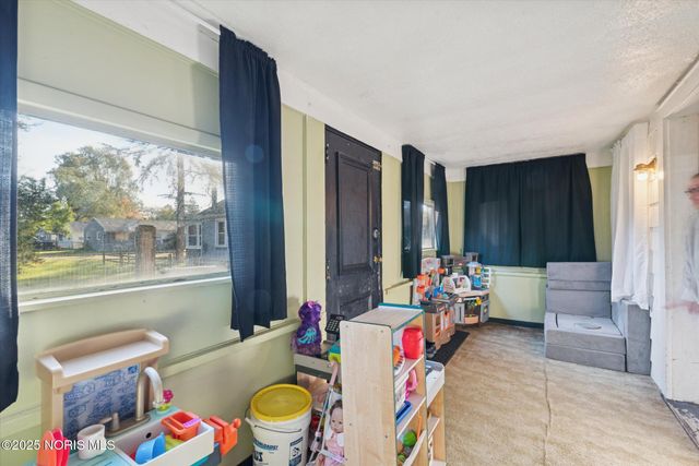 5327 Oldham Drive, Toledo, OH 43613