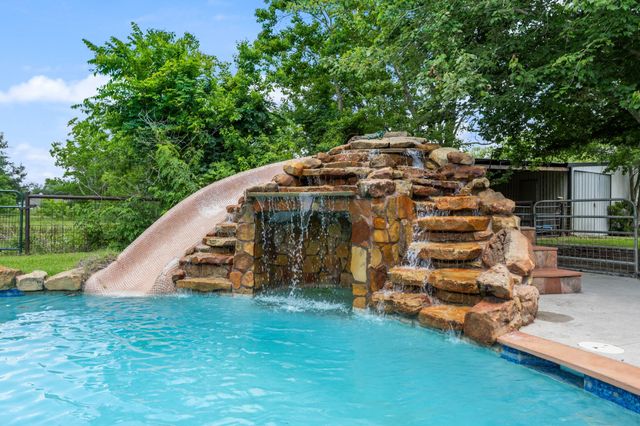 15602 Fir Road, Santa Fe, TX 77517