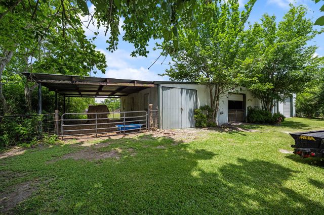 15602 Fir Road, Santa Fe, TX 77517