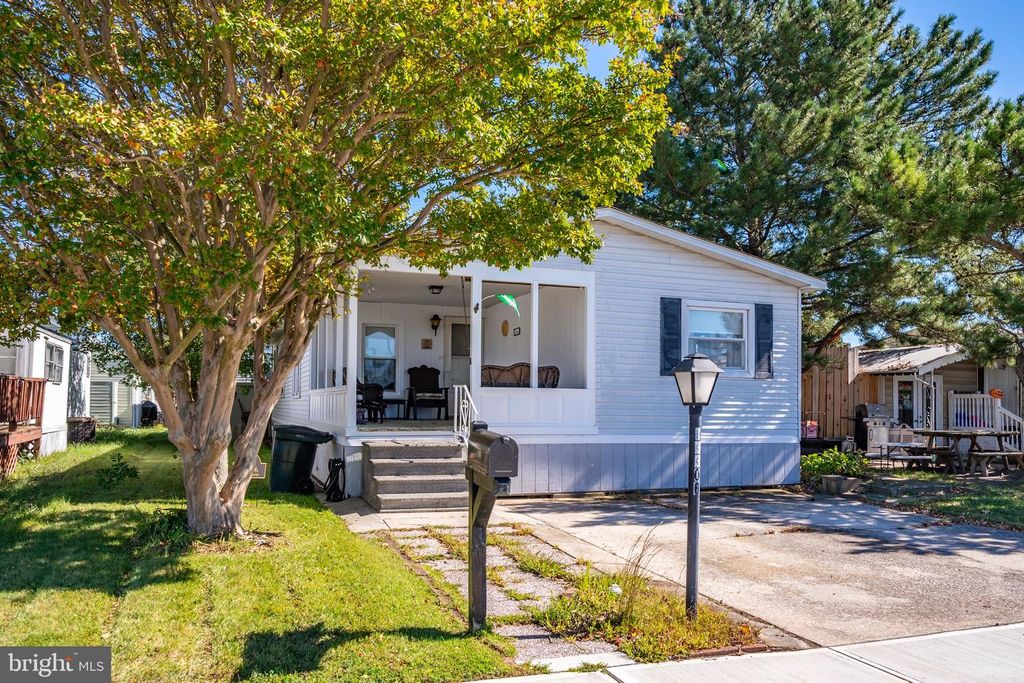 13306 COLONIAL RD, Ocean City, MD 21842