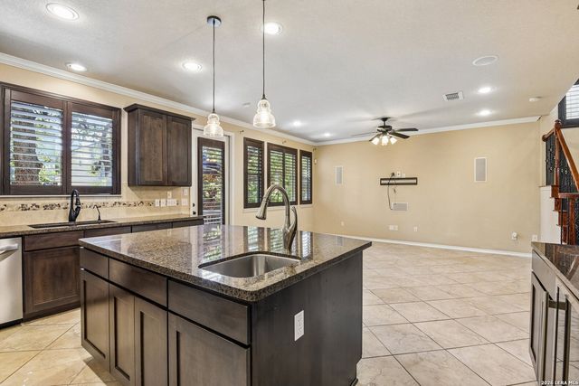 17718 Via Del Oro, San Antonio, TX 78257