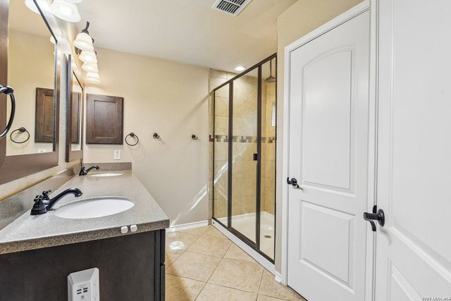 17718 Via Del Oro, San Antonio, TX 78257