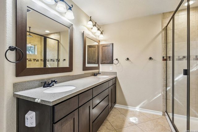 17718 Via Del Oro, San Antonio, TX 78257