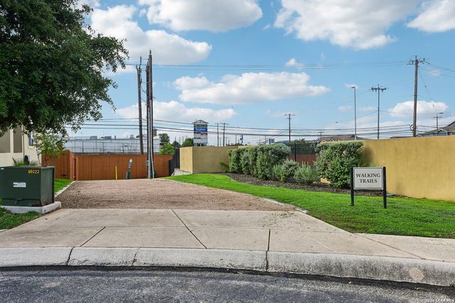 17718 Via Del Oro, San Antonio, TX 78257