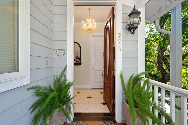 274 Huntley Ave, Auburn, CA 95603