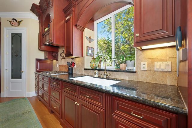 274 Huntley Ave, Auburn, CA 95603