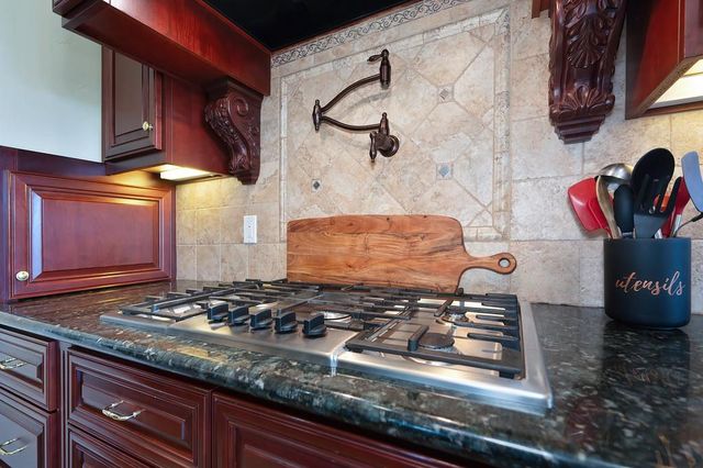 274 Huntley Ave, Auburn, CA 95603