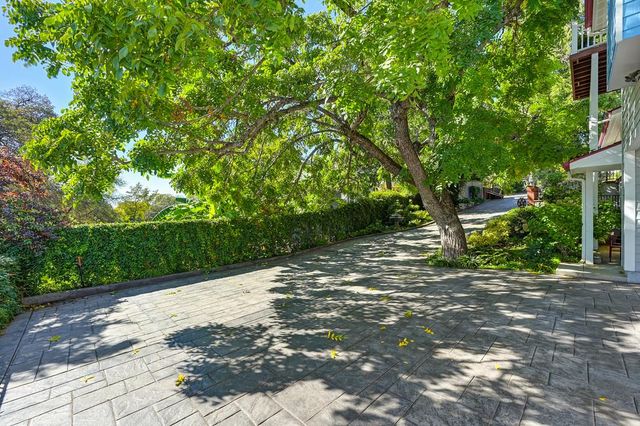 274 Huntley Ave, Auburn, CA 95603