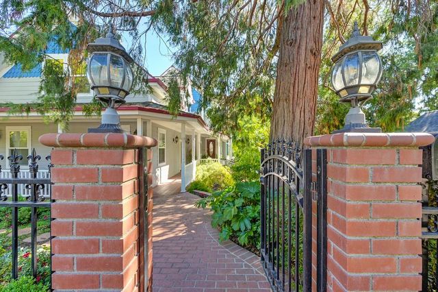 274 Huntley Ave, Auburn, CA 95603