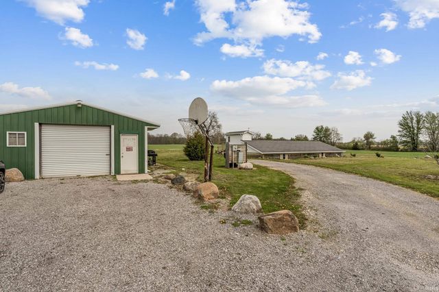 1917 County Road 28, Auburn, IN 46706