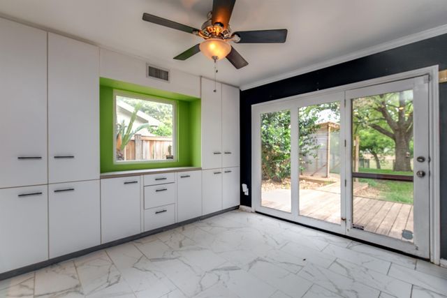 3927 Pleasant Valley Drive, Missouri City, TX 77459