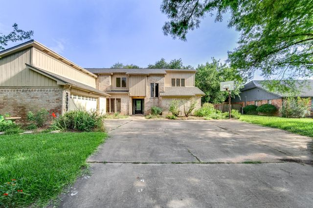 3927 Pleasant Valley Drive, Missouri City, TX 77459