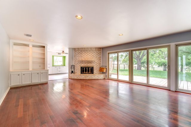3927 Pleasant Valley Drive, Missouri City, TX 77459