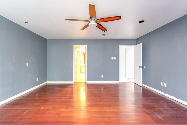 3927 Pleasant Valley Drive, Missouri City, TX 77459