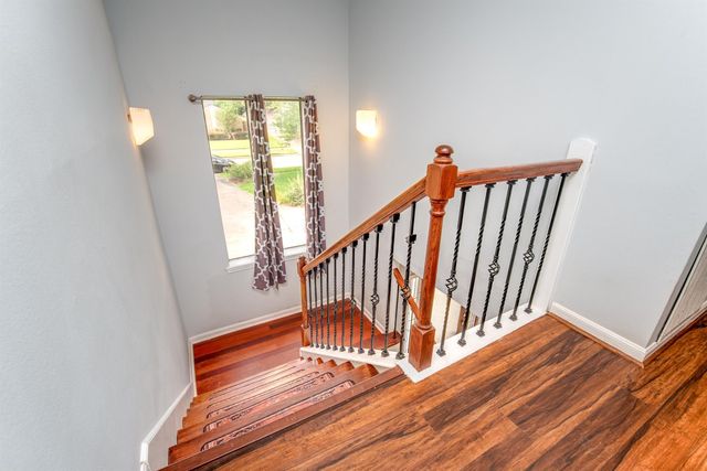 3927 Pleasant Valley Drive, Missouri City, TX 77459