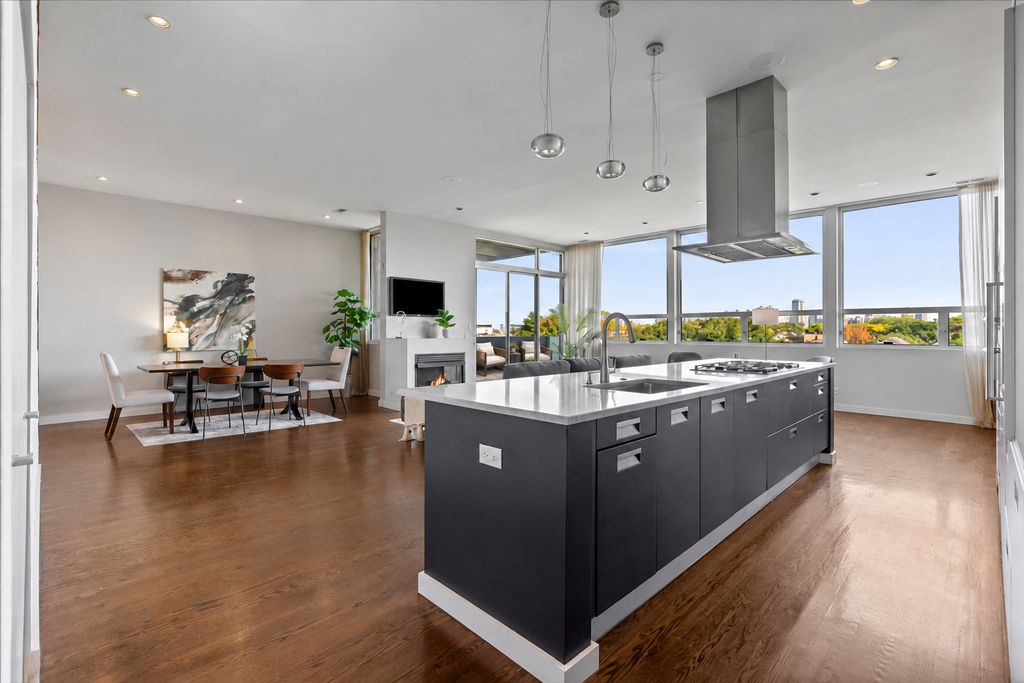 1750 N Clybourn Avenue 402, Chicago, IL 60614 — photo 2