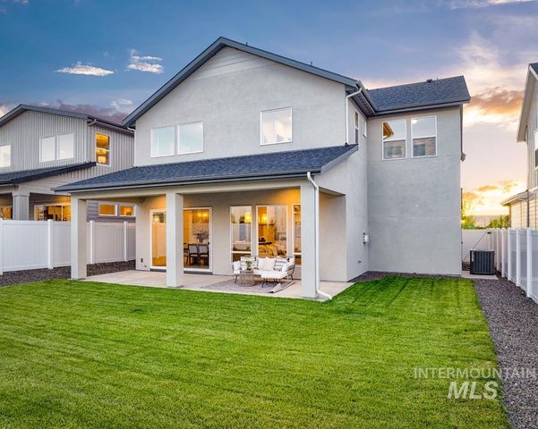 13926 N Ermine Ave, Boise, ID 83714
