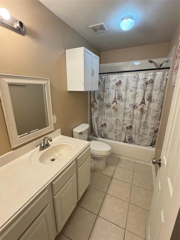 3219 Witney Way, Fresno, TX 77545