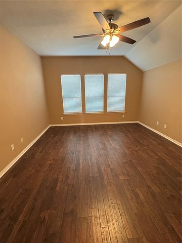 3219 Witney Way, Fresno, TX 77545