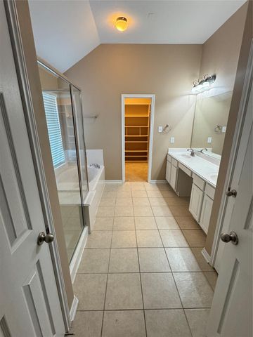 3219 Witney Way, Fresno, TX 77545