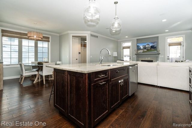 1571 Ruffner Avenue, Birmingham, MI 48009