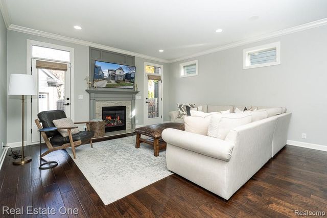 1571 Ruffner Avenue, Birmingham, MI 48009