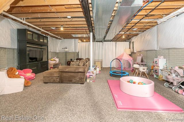 1571 Ruffner Avenue, Birmingham, MI 48009