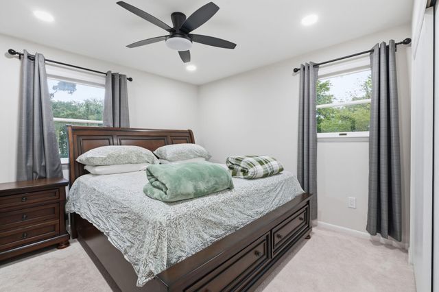 63 BAKER BLVD, Marlton, NJ 08053