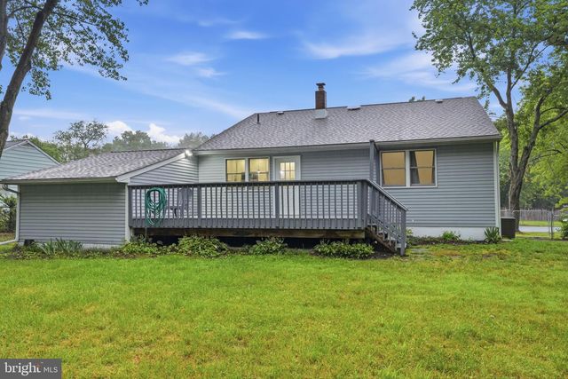 63 BAKER BLVD, Marlton, NJ 08053