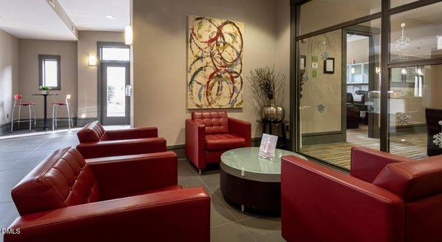 200 Perkins Drive D1, Chapel Hill, NC 27514