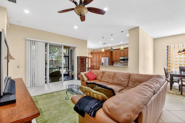 7420 Twin Falls Drive, Boynton Beach, FL 33437