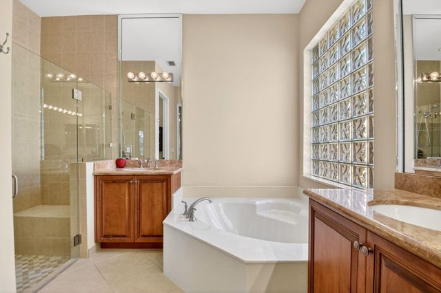 7420 Twin Falls Drive, Boynton Beach, FL 33437