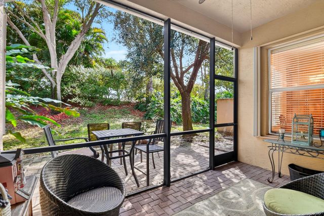 7420 Twin Falls Drive, Boynton Beach, FL 33437