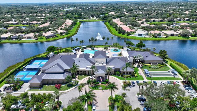 7420 Twin Falls Drive, Boynton Beach, FL 33437