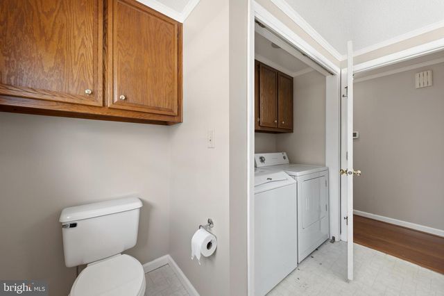 25 NELSON LN, Berkeley Springs, WV 25411
