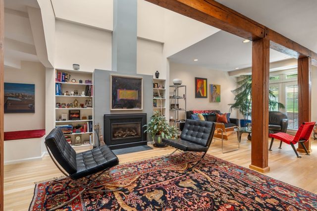563 Boylston Street 563, Brookline, MA 02445