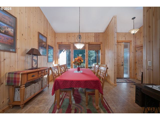 31 KINGFISHER Ln, Washougal, WA 98671