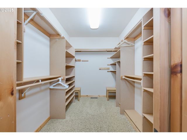 31 KINGFISHER Ln, Washougal, WA 98671