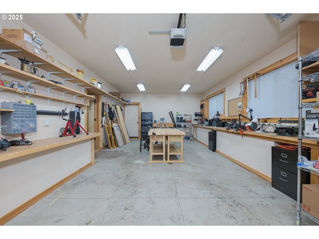 31 KINGFISHER Ln, Washougal, WA 98671