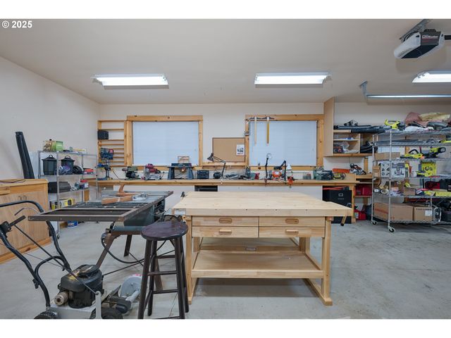 31 KINGFISHER Ln, Washougal, WA 98671