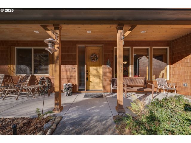 31 KINGFISHER Ln, Washougal, WA 98671