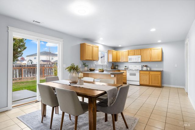 11320 W Meadowbreeze Court, Star, ID 83699