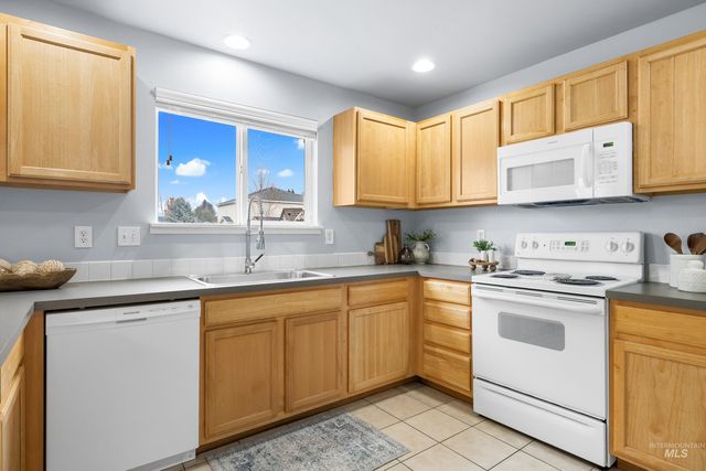 11320 W Meadowbreeze Court, Star, ID 83699