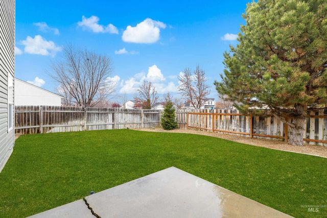 11320 W Meadowbreeze Court, Star, ID 83699