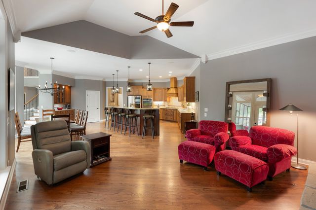 3621 Herbert Dr, Franklin, TN 37067
