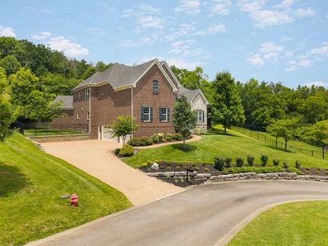 3621 Herbert Dr, Franklin, TN 37067