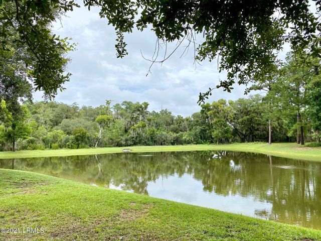695 Distant Island Drive, Beaufort, SC 29907